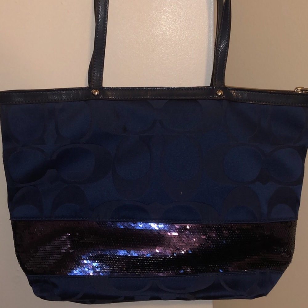 Coach hand bag